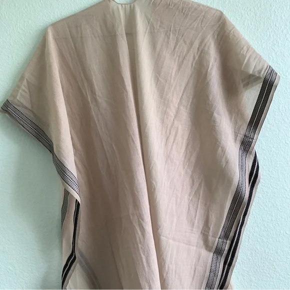 EILEEN FISHER 100% organic cotton embroidered hem serape scarf poncho shawl OS - Picture 15 of 16